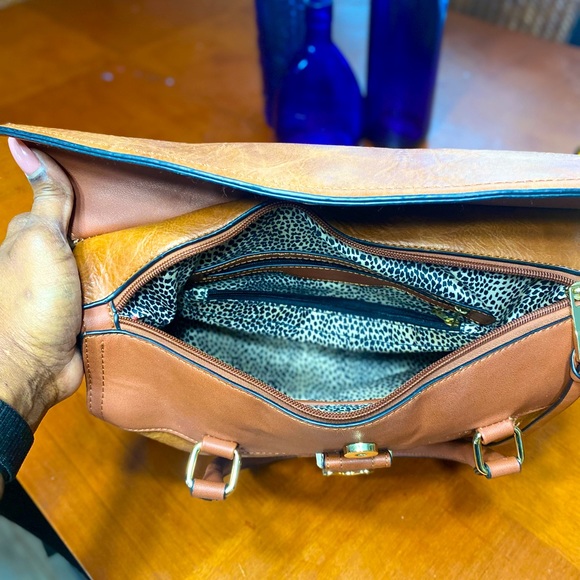 Brown duffle purse. No name leopard inside lining. - Picture 5 of 7